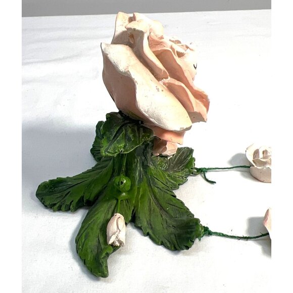 Resin Flower Figurine With Smiling Face & Dangling Roses Shelf Sitter - Picture 4 of 5